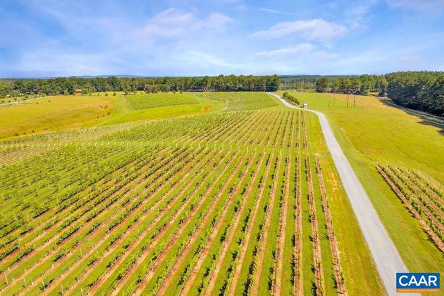3304A RURITAN LAKE RD, Palmyra, VA 22963