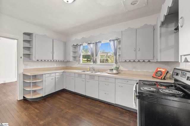 123 Old Easley Pickens Highway, Easley, SC 29640