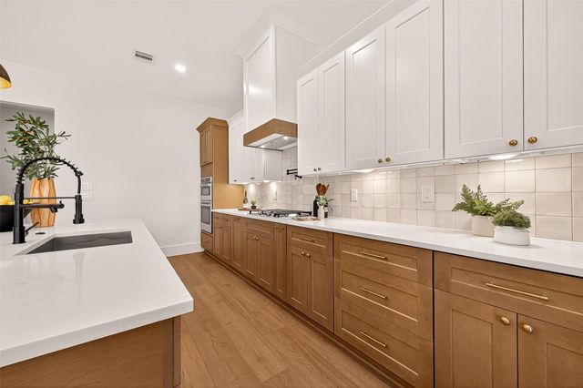 8926 Sedgemoor Drive, Tomball, TX 77375