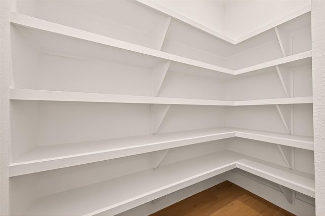 8926 Sedgemoor Drive, Tomball, TX 77375