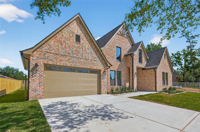 8926 Sedgemoor Drive, Tomball, TX 77375