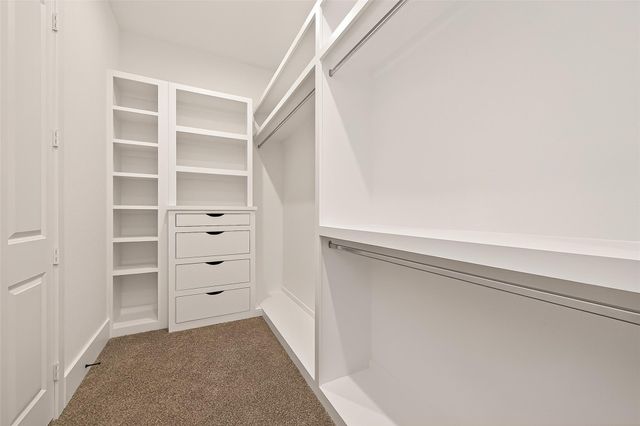 8926 Sedgemoor Drive, Tomball, TX 77375