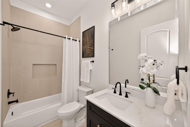 8926 Sedgemoor Drive, Tomball, TX 77375