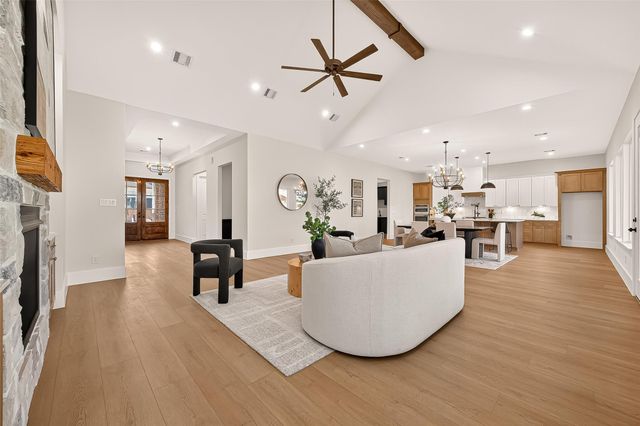 8926 Sedgemoor Drive, Tomball, TX 77375