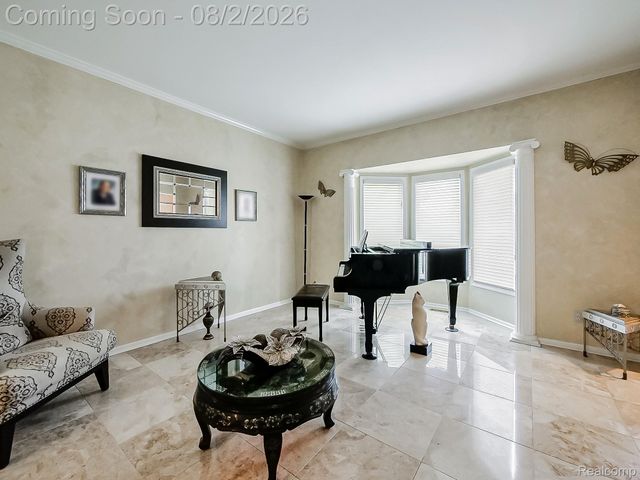 1021 Olympia Drive, Rochester Hills, MI 48306