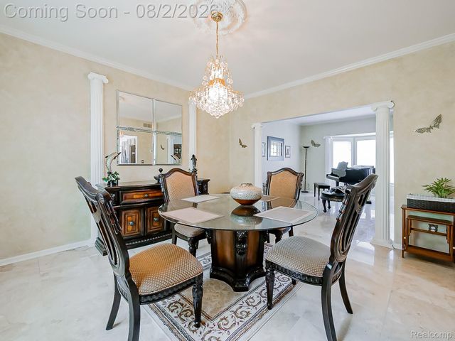 1021 Olympia Drive, Rochester Hills, MI 48306