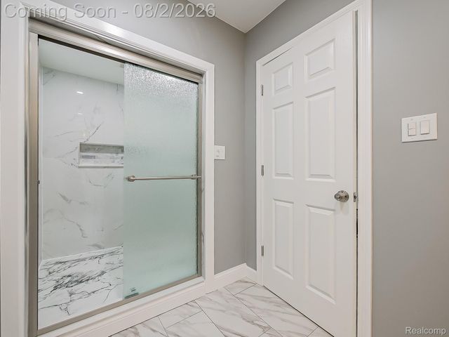 1021 Olympia Drive, Rochester Hills, MI 48306