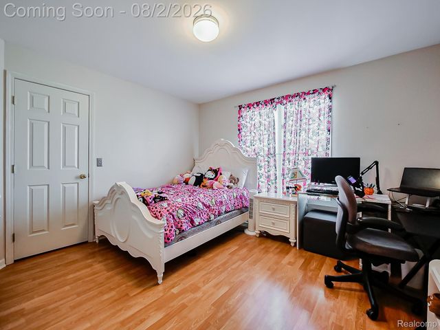 1021 Olympia Drive, Rochester Hills, MI 48306