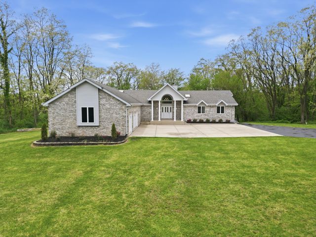 502 W 100 N, Valparaiso, IN 46385