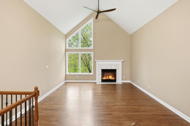 502 W 100 N, Valparaiso, IN 46385