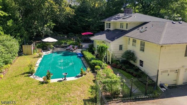 16 Warwick Rd, Chatham Twp., NJ 07928
