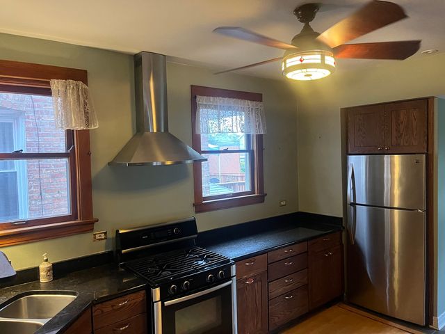 1424 Home Avenue, Berwyn, IL 60402