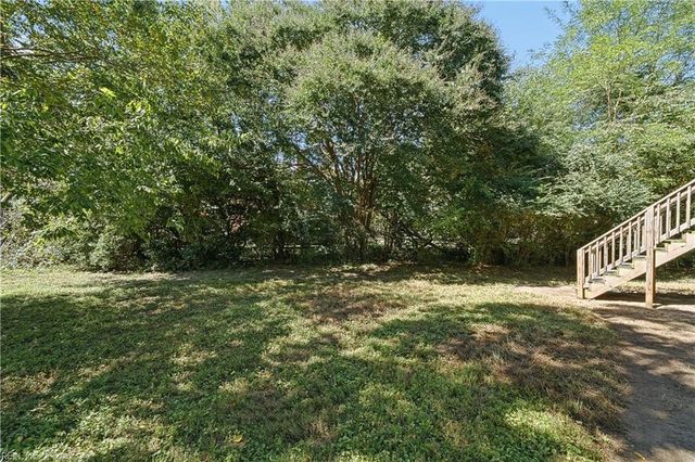 758 Poquoson AVE, Poquoson, VA 23662