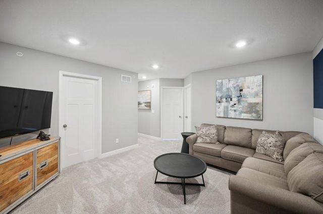 8013 149th Lane NW, Ramsey, MN 55303