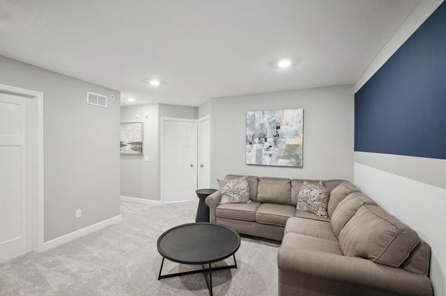 8013 149th Lane NW, Ramsey, MN 55303