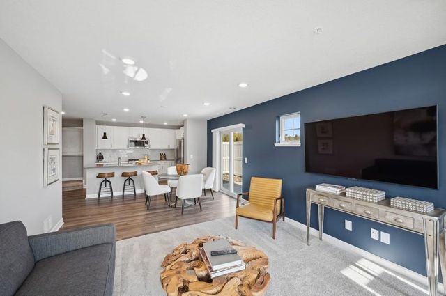 8013 149th Lane NW, Ramsey, MN 55303