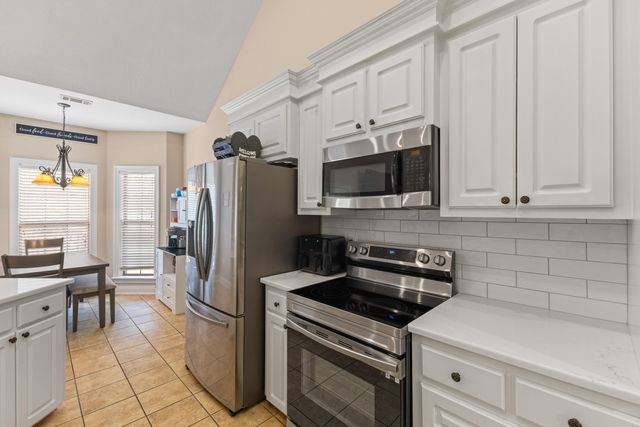 176 Sunline Dr., Petal, MS 39465