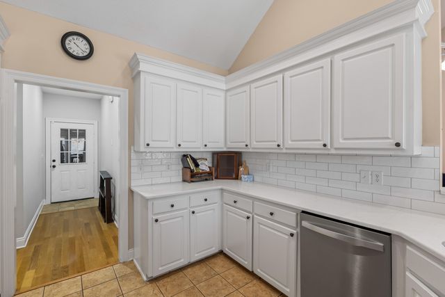 176 Sunline Dr., Petal, MS 39465