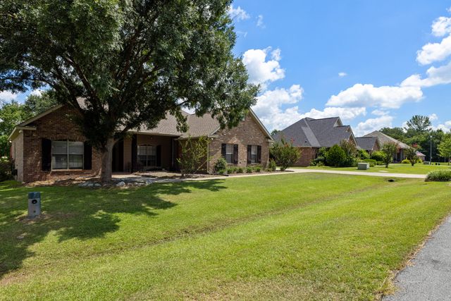 176 Sunline Dr., Petal, MS 39465