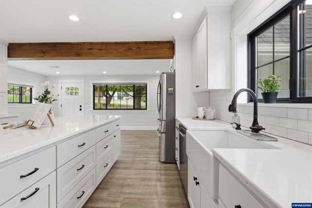 5801 NE Abbey Rd, Carlton, OR 97111