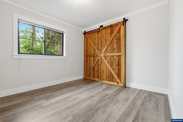 5801 NE Abbey Rd, Carlton, OR 97111