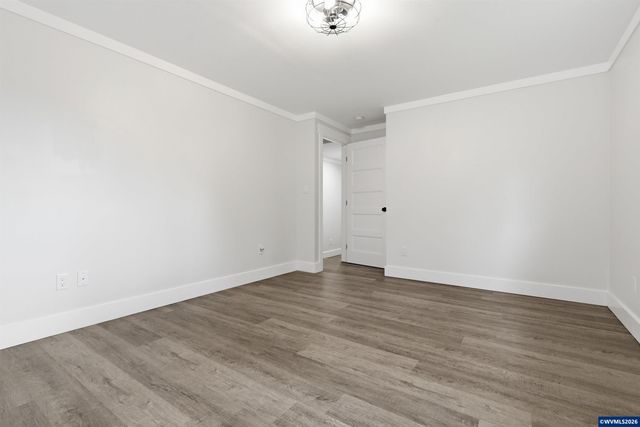 5801 NE Abbey Rd, Carlton, OR 97111