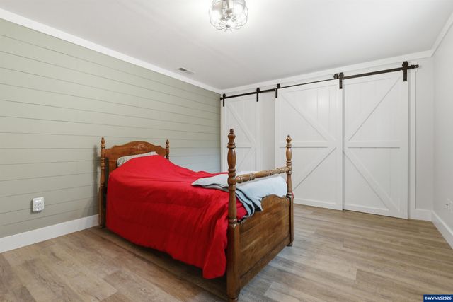 5801 NE Abbey Rd, Carlton, OR 97111