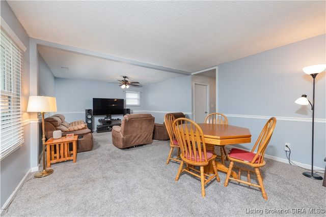 303 Pimlico Drive, New Albany, IN 47150