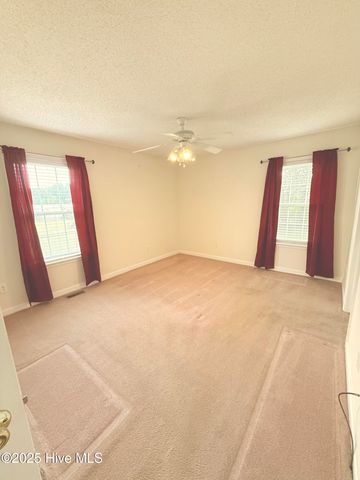 232 Farmstead Court, Rockingham, NC 28379
