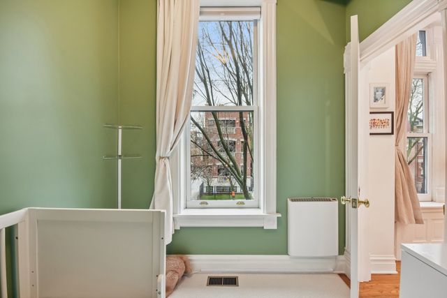 2142 N Racine Avenue 2, Chicago, IL 60614