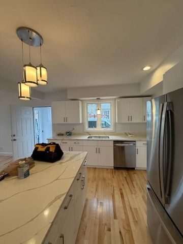 10 Idalla Ave, Worcester, MA 01606