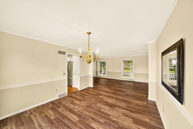 1542 Comanche Glen, Madison, WI 53704