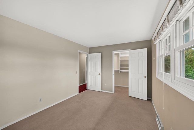 1542 Comanche Glen, Madison, WI 53704