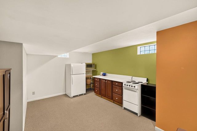 1542 Comanche Glen, Madison, WI 53704