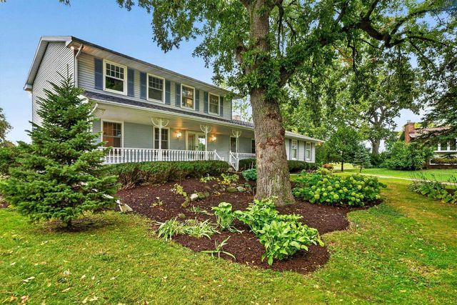 1542 Comanche Glen, Madison, WI 53704