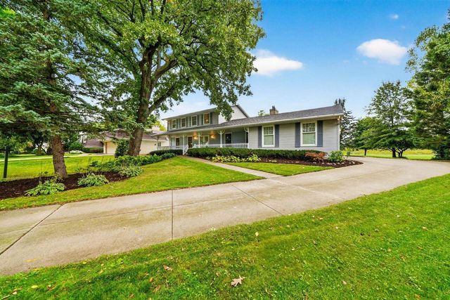 1542 Comanche Glen, Madison, WI 53704