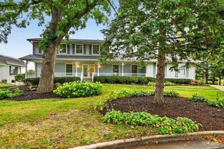 1542 Comanche Glen, Madison, WI 53704