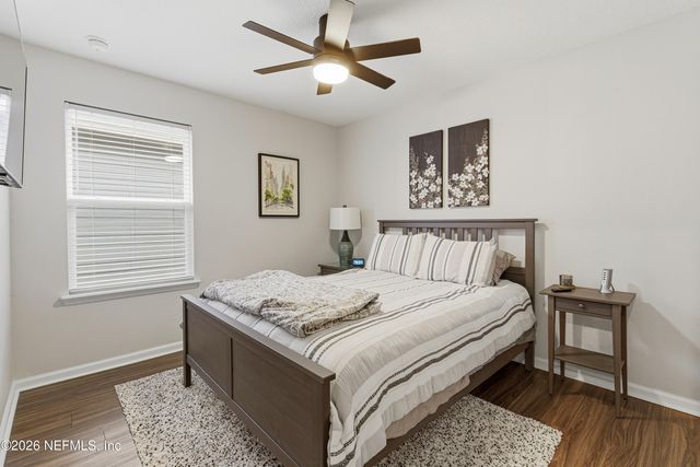 10925 STAPLETON Drive, Jacksonville, FL 32222