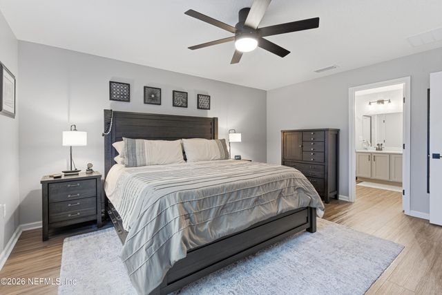 10925 STAPLETON Drive, Jacksonville, FL 32222