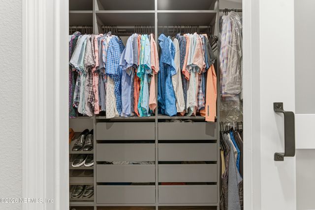 10925 STAPLETON Drive, Jacksonville, FL 32222