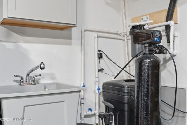 10925 STAPLETON Drive, Jacksonville, FL 32222