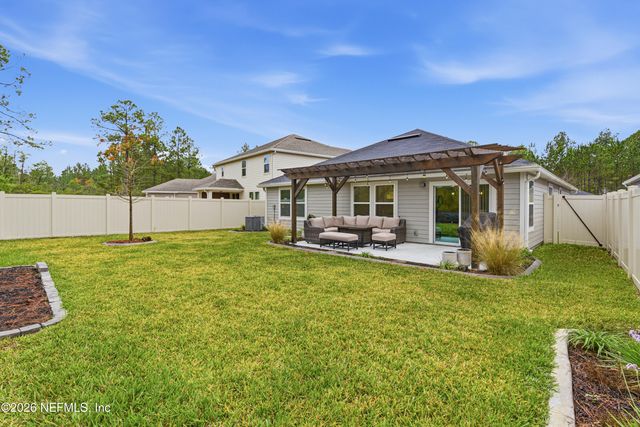 10925 STAPLETON Drive, Jacksonville, FL 32222