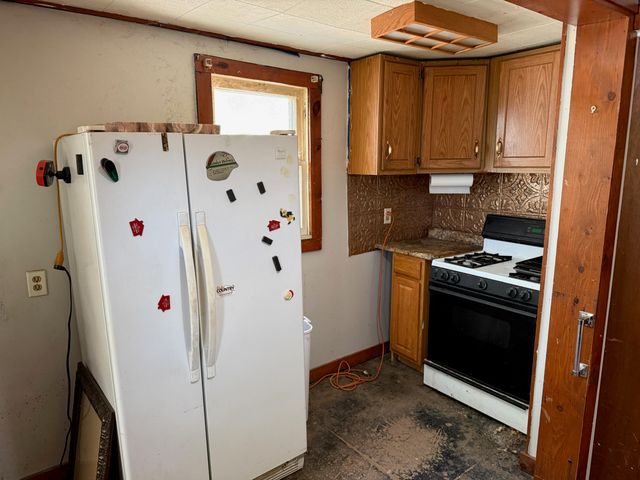 116 SPENCER Avenue, Council Bluffs, IA 51503