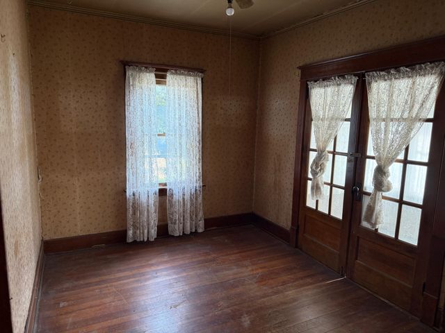 116 SPENCER Avenue, Council Bluffs, IA 51503