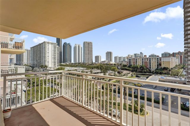 251 174th St 614, Sunny Isles Beach, FL 33160