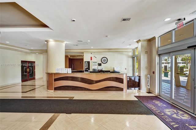 251 174th St 614, Sunny Isles Beach, FL 33160