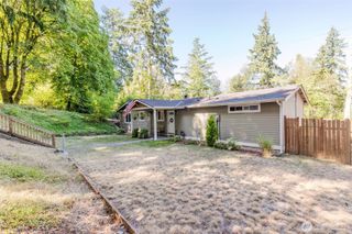 13977 Blackberry Lane NE, Poulsbo, WA 98370