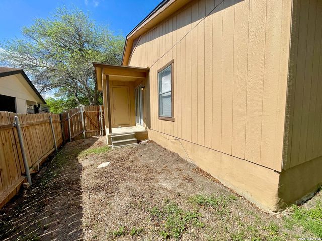 14506 WOODS HOLE DR, San Antonio, TX 78233