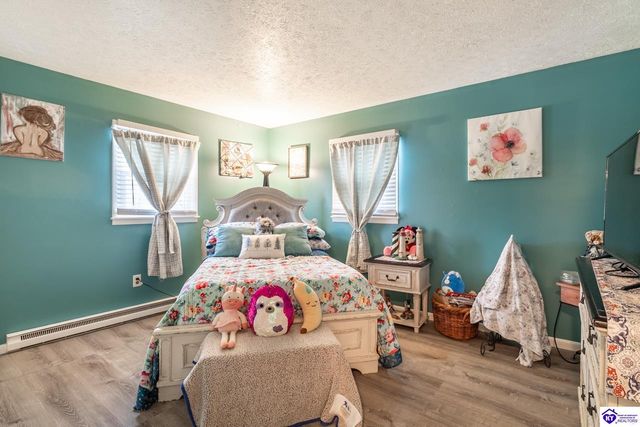 5822 S Main Street, Eminence, KY 40019