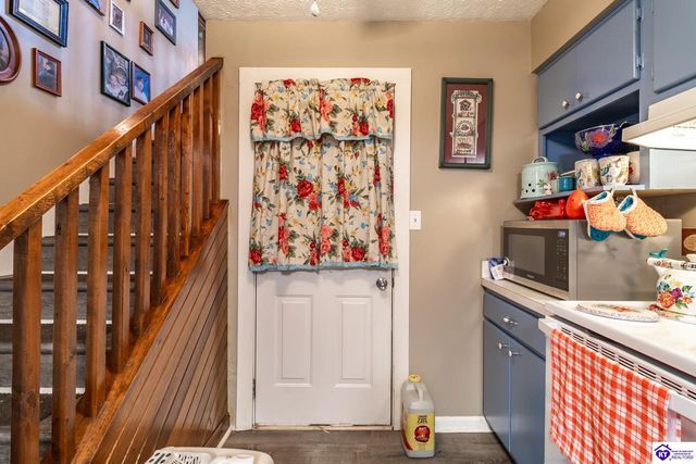 5822 S Main Street, Eminence, KY 40019